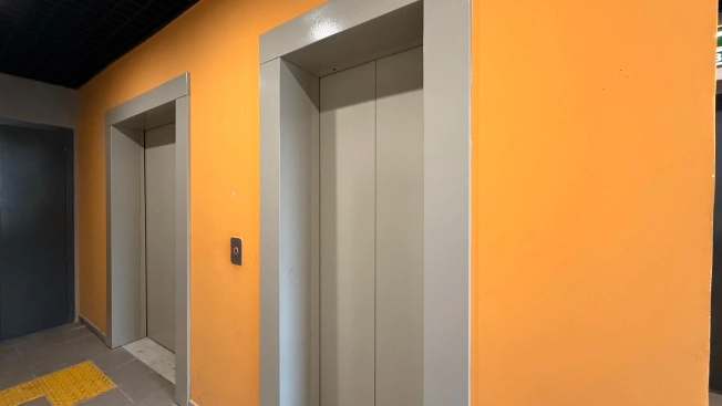 Купить квартиру в Москве. Вариант № 9891013, 16, площадь -  квм, цена 23000000 рублей