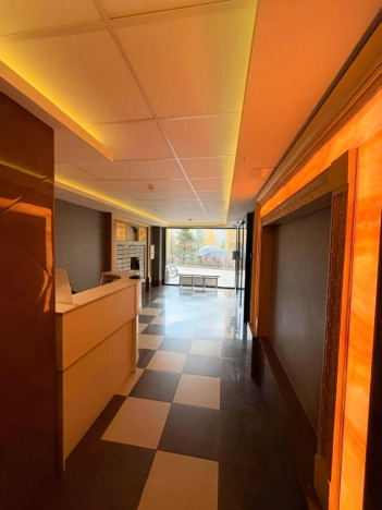 Купить квартиру в Москве. Вариант № 9270565, 8, площадь - квм, цена 15000000 рублей