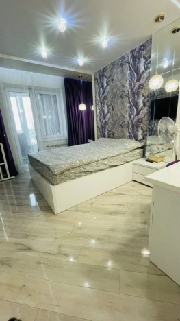 Купить трехкомнатную квартиру на улице Олега Кошевого в Калининграде. Вариант № 49255, 14, площадь -  квм, цена 8200000 рублей