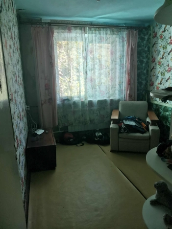 Купить трехкомнатную квартиру в Ростовской области. Вариант № 3946773, 4, площадь -  квм, цена 6200000 рублей