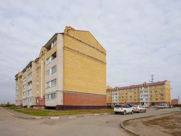 Купить двухкомнатную квартиру на улице бульвар Архитекторов в Омске. Вариант № 3993197, 28, площадь -  квм, цена 5300000 рублей