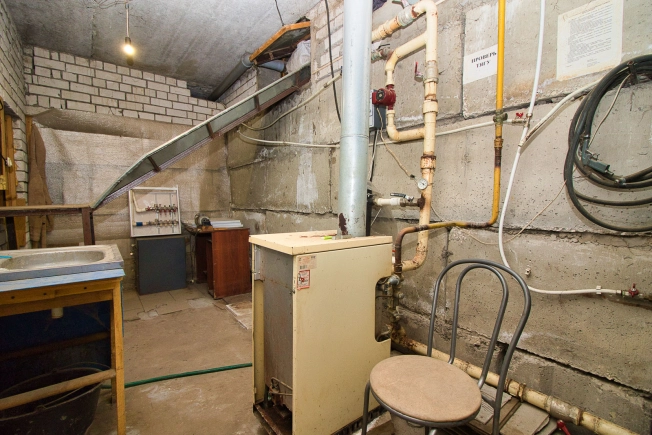 Купить коммерческую недвижимость свободного назначения в Гусь-Хрустальном. Вариант № 10662805, 46, площадь - квм, цена 40000000 рублей