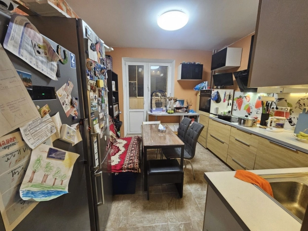 Купить трехкомнатную квартиру на улице Волгоградский проспект в Москве. Вариант № 10070896, 1, площадь -  квм, цена 16150000 рублей