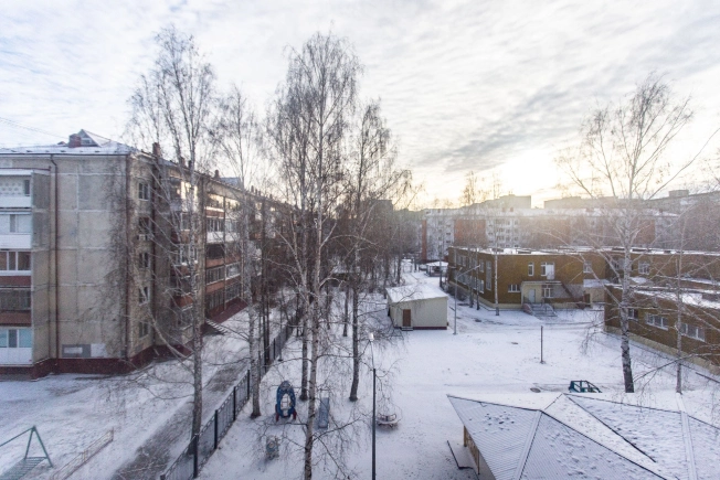 Купить квартиру в Тобольске. Вариант № 10410889, 12, площадь -  квм, цена 3100000 рублей