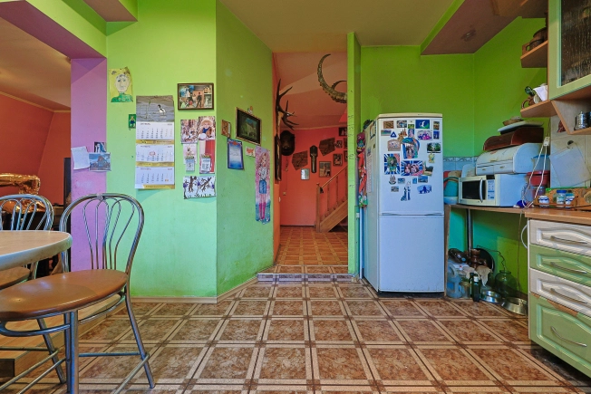 Купить четырехкомнатную квартиру в Калининграде. Вариант № 6875256, 32, площадь -  квм, цена 14950000 рублей