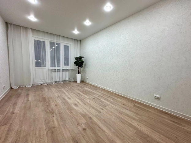 Купить трехкомнатную квартиру в районе Октябрьский в Пензе. Вариант № 9907910, 0, площадь -  квм, цена 5180000 рублей