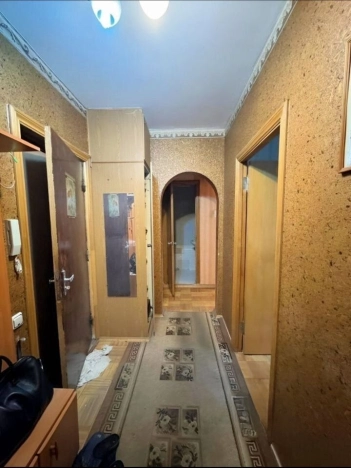 Купить квартиру в Москве. Вариант № 5759834, 4, площадь -  квм, цена 13300000 рублей