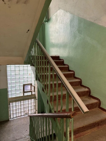 Купить однокомнатную квартиру в Калужской области. Вариант № 33777, 3, площадь -  квм, цена 2150000 рублей