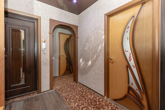 Купить двухкомнатную квартиру в Амурской области. Вариант № 1616708, 13, площадь -  квм, цена 7300000 рублей