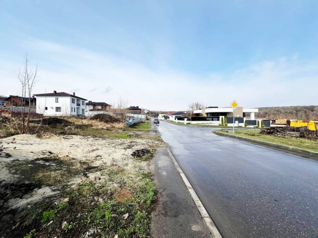 Купить земельный участок на улице 1-й Лиственный проезд в Пензе. Вариант № 19509, 2, площадь -  квм, цена 11500000 рублей