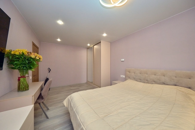 Купить двухкомнатную квартиру в районе Железнодорожный в Рязани. Вариант № 8477874, 5, площадь -  квм, цена 9700000 рублей