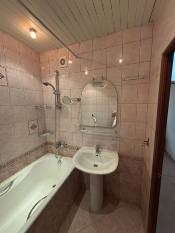 Купить квартиру в Москве. Вариант № 8940945, 23, площадь - квм, цена 21000000 рублей