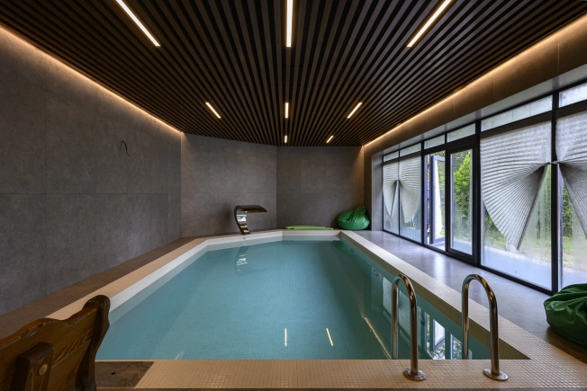 Купить дом в Москве. Вариант № 9002893, 3, площадь -  квм, цена 24900000 рублей