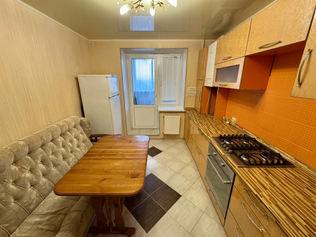 Снять квартиру в Рязани. Вариант № 10338600, 1, площадь -  квм, цена 25000 рублей