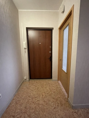 Снять квартиру в Омске. Вариант № 10329535, 8, площадь -  квм, цена 22000 рублей