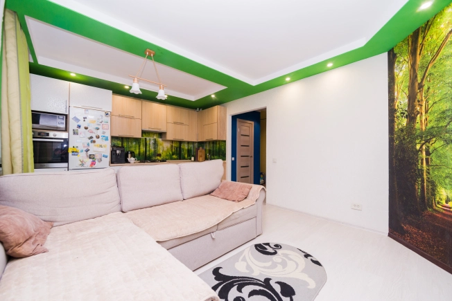 Купить квартиру на вторичке в районе Московский в Рязани. Вариант № 8889140, 6, площадь -  квм, цена 6670000 рублей