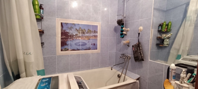 Купить двухкомнатную квартиру в Приморском крае. Вариант № 2461198, 16, площадь -  квм, цена 7300000 рублей