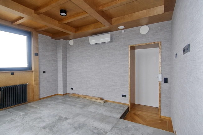 Купить пятикомнатную квартиру в районе Советский в Новосибирске. Вариант № 1506, 18, площадь - квм, цена 79900000 рублей