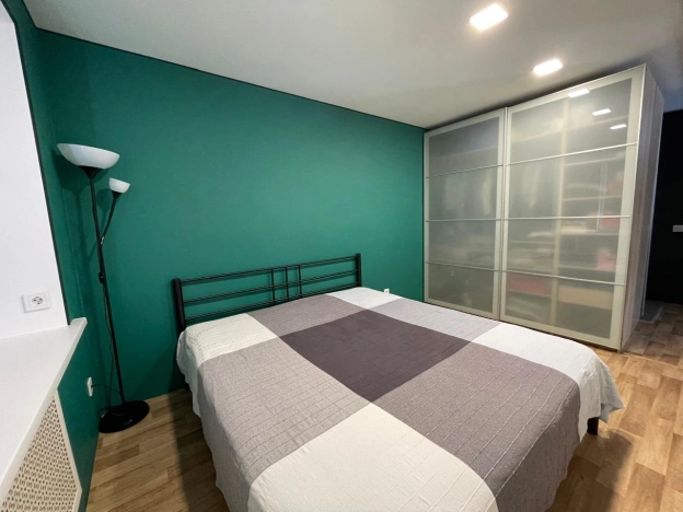 Купить квартиру на улице Ленина в Тюменской области. Вариант № 8493566, 7, площадь -  квм, цена 3580000 рублей