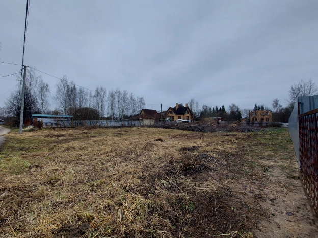 Купить земельный участок в Куровском. Вариант № 45178, 3, площадь -  квм, цена 3500000 рублей