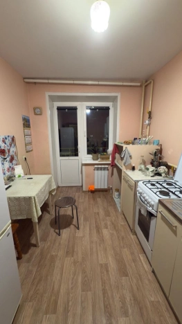 Купить квартиру в Брянской области. Вариант № 8055426, 4, площадь -  квм, цена 4490000 рублей