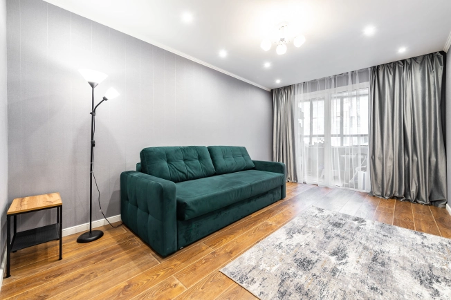 Купить трехкомнатную квартиру в Санкт-Петербурге. Вариант № 8619012, 4, площадь -  квм, цена 31700000 рублей