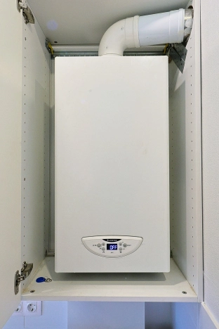 Купить двухкомнатную квартиру в районе Центральный в Калининграде. Вариант № 7870141, 16, площадь -  квм, цена 9500000 рублей