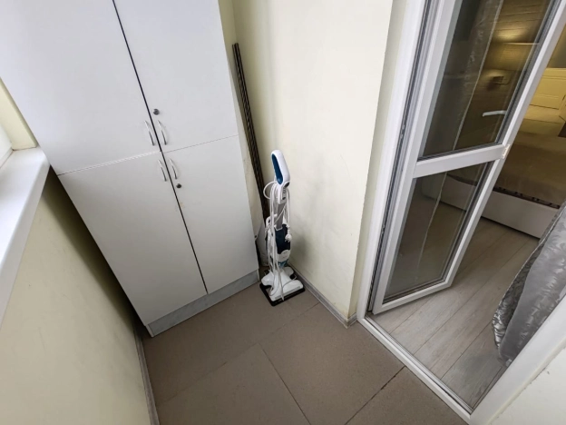 Купить трехкомнатную квартиру на улице Ленинский проспект в Москве. Вариант № 9826966, 19, площадь -  квм, цена 14000000 рублей