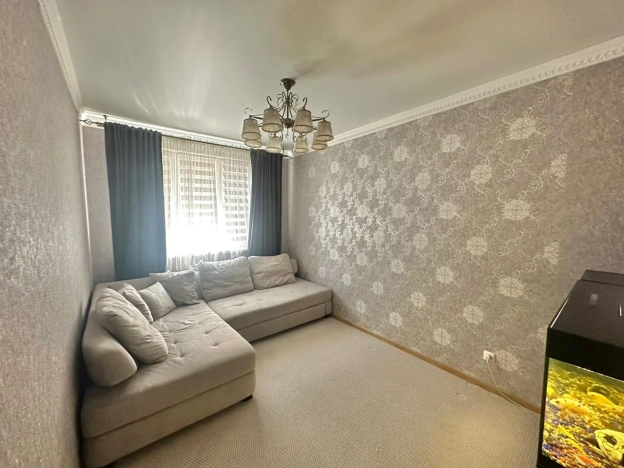 Купить двухкомнатную квартиру на улице Черкасская в Краснодаре. Вариант № 2546698, 7, площадь -  квм, цена 6990000 рублей