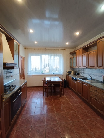 Купить четырехкомнатную квартиру в Калининградской области. Вариант № 18085, 20, площадь -  квм, цена 13500000 рублей