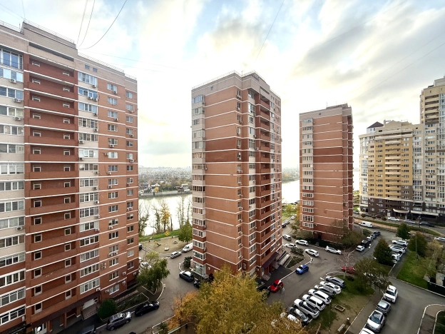 Купить однокомнатную квартиру в Краснодаре. Вариант № 9224791, 13, площадь -  квм, цена 8300000 рублей