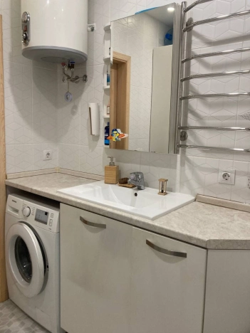 Купить двухкомнатную квартиру в Сыктывкаре. Вариант № 5821206, 5, площадь -  квм, цена 5950000 рублей