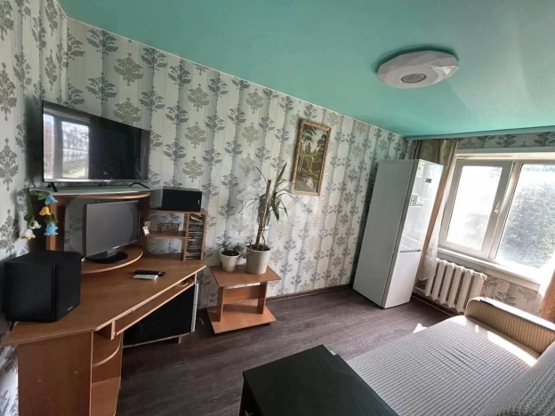 Купить четырехкомнатную квартиру в Новосибирской области. Вариант № 6142788, 20, площадь -  квм, цена 5400000 рублей