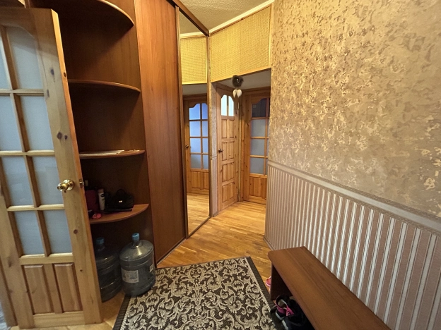 Снять квартиру в Республике Коми. Вариант № 8299945, 9, площадь -  квм, цена 35000 рублей