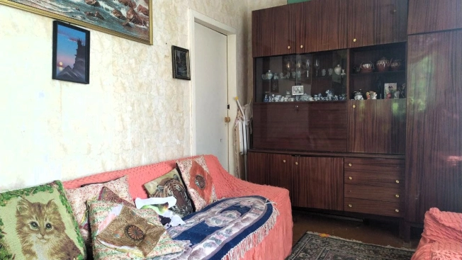 Купить трехкомнатную квартиру в Калуге. Вариант № 8270, 12, площадь -  квм, цена 4000000 рублей