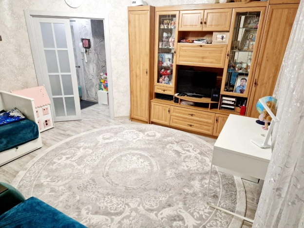 Купить однокомнатную квартиру в Омске. Вариант № 2026310, 7, площадь -  квм, цена 5650000 рублей