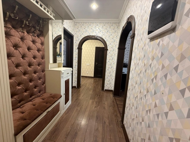 Купить квартиру на улице Текучёва в Ростове-на-Дону. Вариант № 10533542, 4, площадь - квм, цена 9500000 рублей