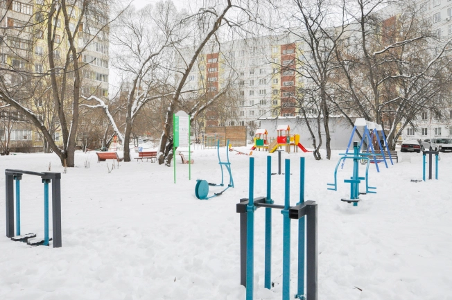 Купить четырехкомнатную квартиру в Новосибирской области. Вариант № 8922229, 45, площадь -  квм, цена 15500000 рублей