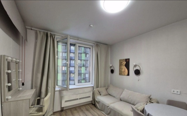 Купить квартиру в Москве. Вариант № 10036647, 1, площадь -  квм, цена 9800000 рублей