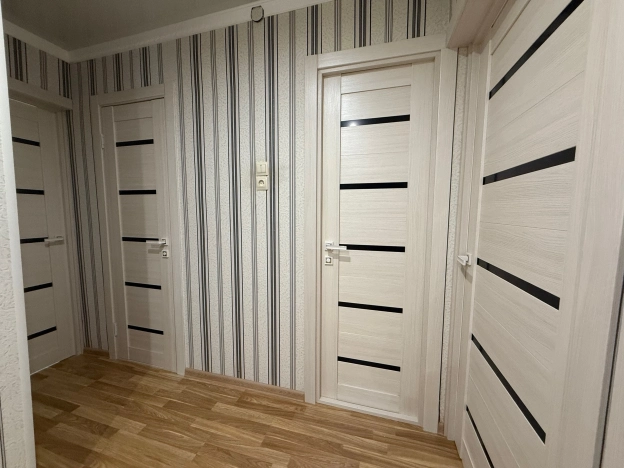 Купить четырехкомнатную квартиру в Вологде. Вариант № 53776, 4, площадь -  квм, цена 6950000 рублей