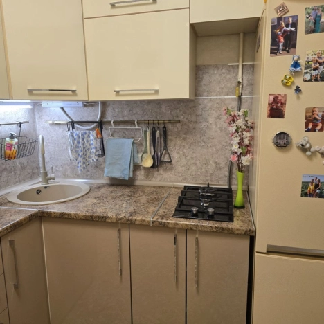 Купить квартиру в Москве. Вариант № 10352996, 5, площадь -  квм, цена 15000000 рублей