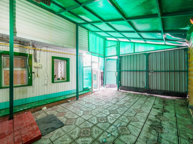 Купить дом в Омске. Вариант № 21583, 23, площадь -  квм, цена 4390000 рублей