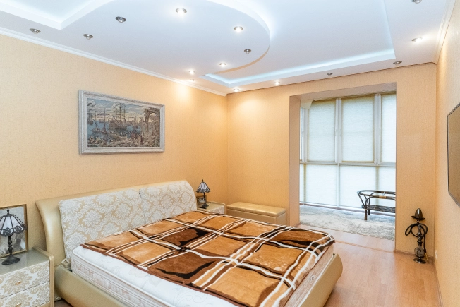 Купить трехкомнатную квартиру в Микрорайоне Лимончики, Ковров в Коврове. Вариант № 5842862, 23, площадь -  квм, цена 11950000 рублей