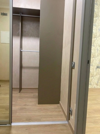 Купить квартиру в Москве. Вариант № 4833948, 16, площадь -  квм, цена 31000000.0000 рублей