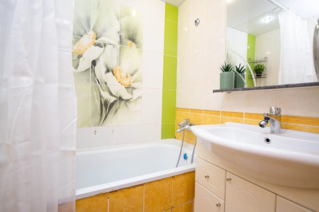 Купить двухкомнатную квартиру в Балакове. Вариант № 3952552, 11, площадь -  квм, цена 3950000 рублей