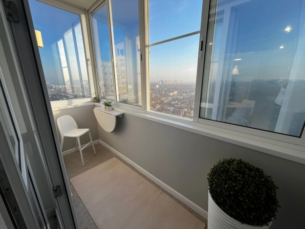 Купить однокомнатную квартиру в Краснодаре. Вариант № 10096145, 20, площадь -  квм, цена 6200000 рублей