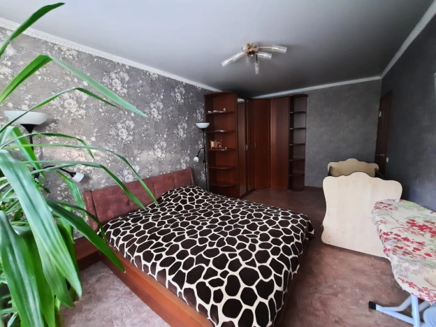 Купить трехкомнатную квартиру в Новосибирской области. Вариант № 7791890, 15, площадь -  квм, цена 5800000 рублей