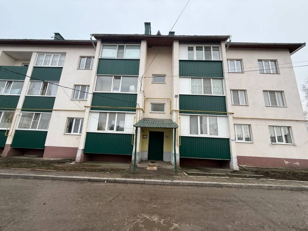 Купить двухкомнатную квартиру на вторичке в Пензенской области. Вариант № 10237918, 14, площадь -  квм, цена 3100000 рублей