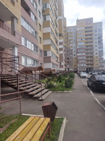 Купить квартиру на улице Славная в Владимире. Вариант № 2777552, 34, площадь -  квм, цена 4600000 рублей