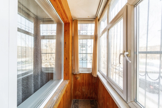 Купить однокомнатную квартиру в Омске. Вариант № 17584, 2, площадь -  квм, цена 4400000 рублей